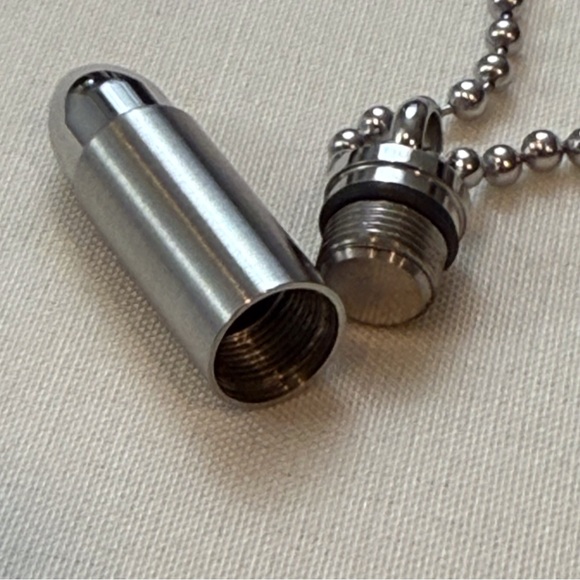 NIB In Loving Memory Bullet Urn Necklace - Picture 14 of 16